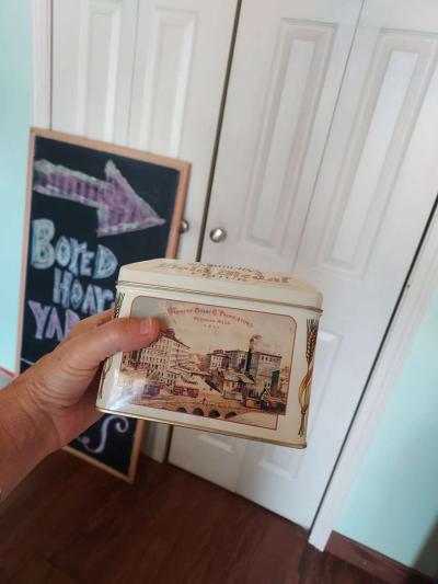 Washburn tin with ORIGINAL RECIPES  extra blank cards of old - Thumbnail 2