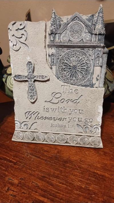 assorted flat heavy stones - Thumbnail 2