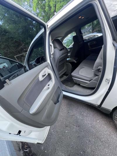 Chevrolet traverse LS - Thumbnail 5