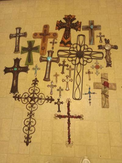 crosses decoration for office wall - Thumbnail 3