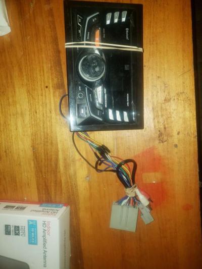 car stereo - Thumbnail 2