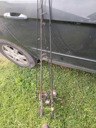 fishing rod an equipment - Thumbnail 2