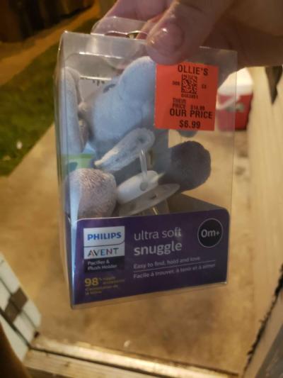 pacifiers and toys - Thumbnail 3