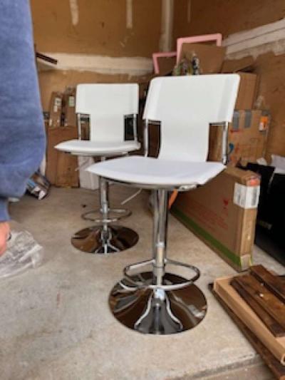 Adjustable White Leather Bar Stools - Thumbnail 3