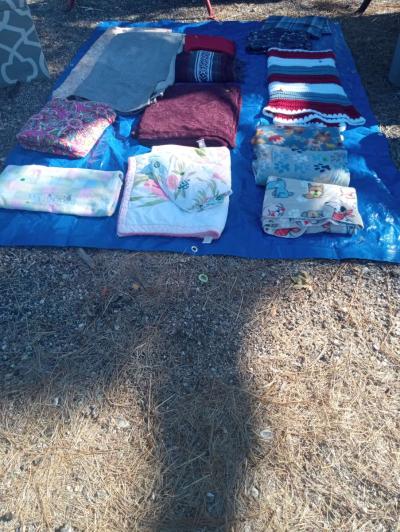 ZAVALLA YARD SALE - Thumbnail 5