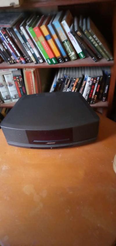 Bose Media sound system and Bose CD  player - Thumbnail 2
