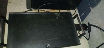 two pot plug in stove top and a flat skillet - Thumbnail 3