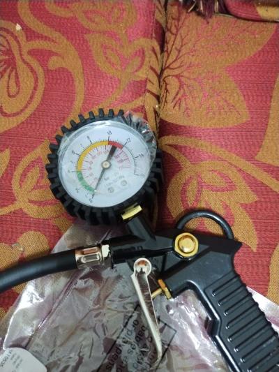rubber house tire inflator gauge - Thumbnail 3