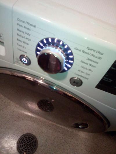 LG all in one smart washer and dryer machine - Thumbnail 2
