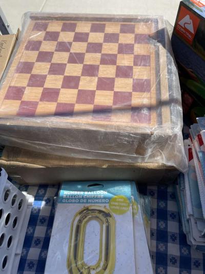 All brand new stuff from household goods to jewelry - Thumbnail 6