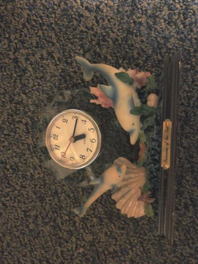 treasures of the sea dolphin clock - Thumbnail 2