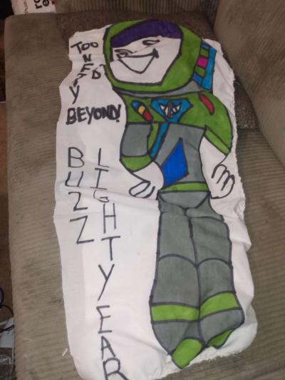 homemade cartoon pillows and wall hangings - Thumbnail 2