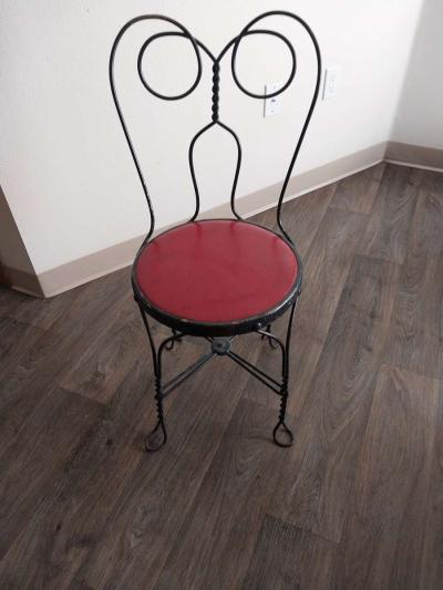 Ice Cream Parlor Chair - Thumbnail 4