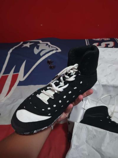 Rudis black and white sf tbilisi - Thumbnail 2