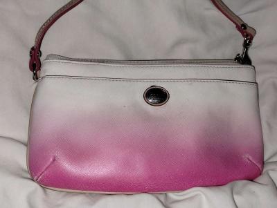 Pink and white COACH Peyton Ombre wristlet - Thumbnail 2