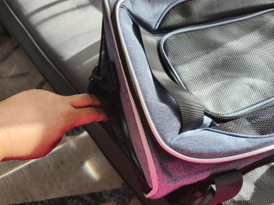 Petskd Top Expandable Pet Carrier Pickup by buyer or deliver - Thumbnail 3