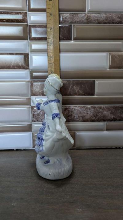 Slovak Ceramic Figurine Man And Woman In Traditional Dress W - Thumbnail 3