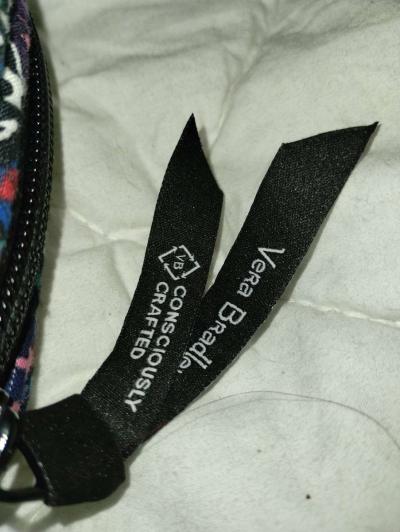 Vera Bradley makeup carrying case - Thumbnail 4