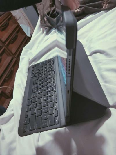 APPLE IPAD PRO - Thumbnail 3