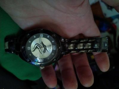 skull quartz analog watch dragon on face - Thumbnail 2