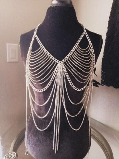 body necklace shirt - Fullerton, California