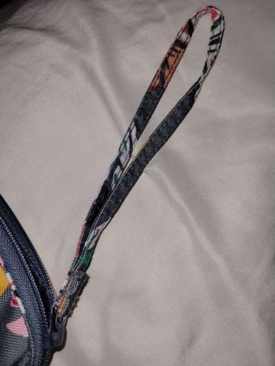 Vera Bradley baby wipes carrying case - Thumbnail 5