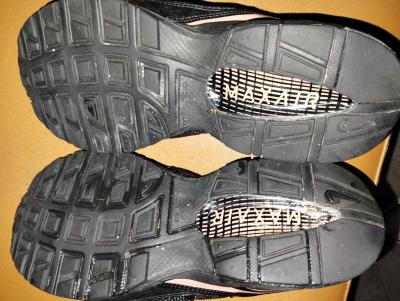 Nike Air Max womens size 9 in black and pink - Thumbnail 5