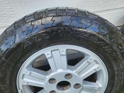 3 wheels and tires - Thumbnail 3