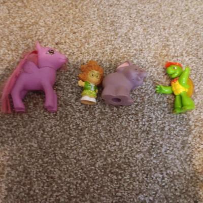 misc type toys - Thumbnail 5