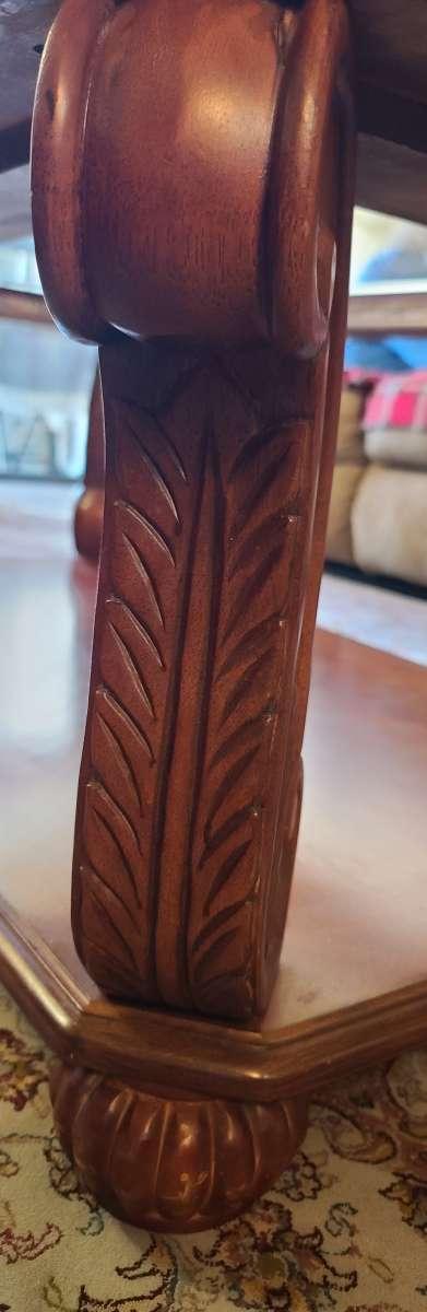 Decorated wooden coffee table 2 tier with glass top - Thumbnail 3