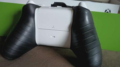 Xbox Series S 500 GB - Thumbnail 6