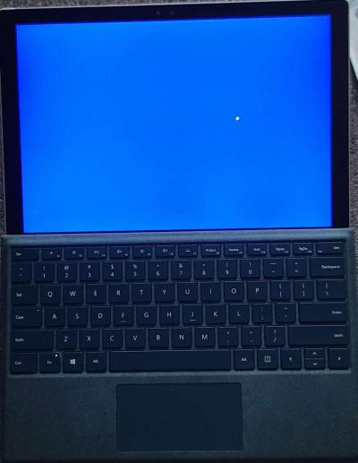 Microsoft Surface Pro 4 and Surface Dock Like New - Thumbnail 4