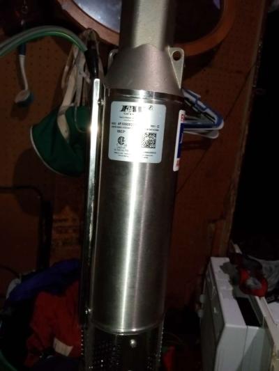 submersible water pump