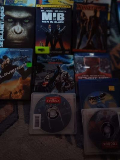 huge movie collection - Thumbnail 6