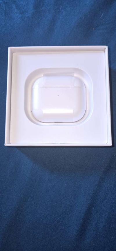 Airpods 3rd generation - Thumbnail 3