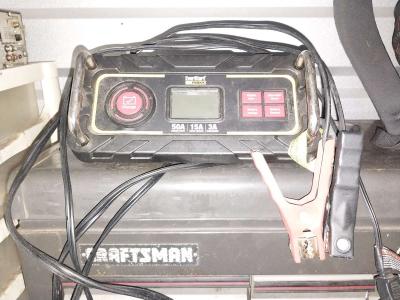 everstart car battery charger