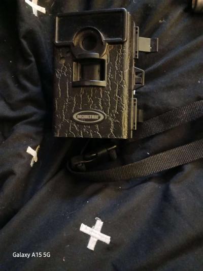 Game Trail Camera - Thumbnail 3