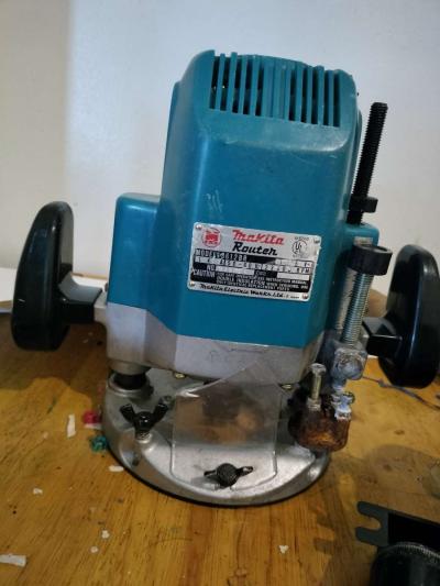Makita Router - Thumbnail 2