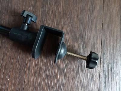 3 Neewer Product Photography Clamps - Thumbnail 3