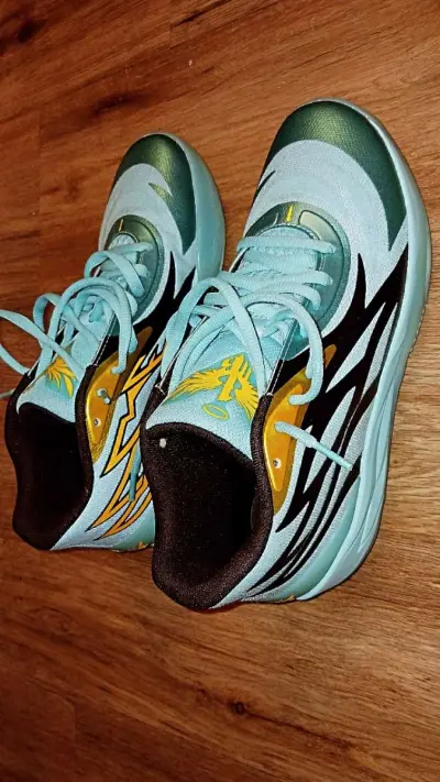 lamelo ball MB02 - Thumbnail 3