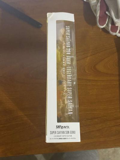 super saiyan goku figure - Thumbnail 3