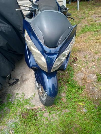 400cc scooter - Thumbnail 2