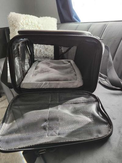 Petskd Top Expandable Pet Carrier Pickup by buyer or deliver - Thumbnail 6
