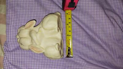 ceramic white rabbit made at va home in marshalltown iowa by - Des Moines, Iowa