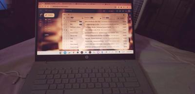 HP Chromebook - Thumbnail 3