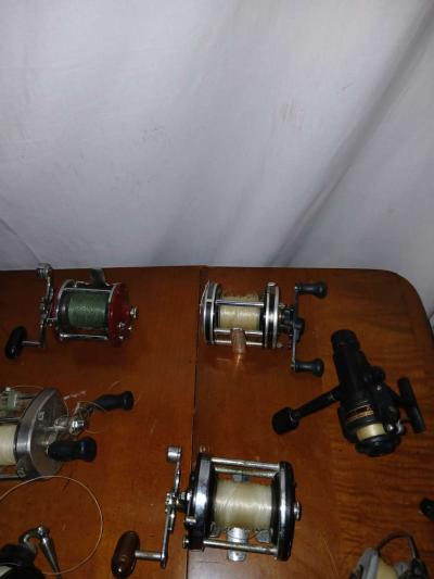 Fishing reels lures and other random gear - Thumbnail 4