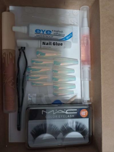 Complete Nail  Lash Beauty boxes - Thumbnail 3