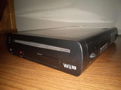 Wii U Console - Thumbnail 3