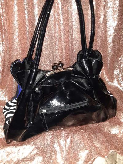 pink zebra purse - Thumbnail 2