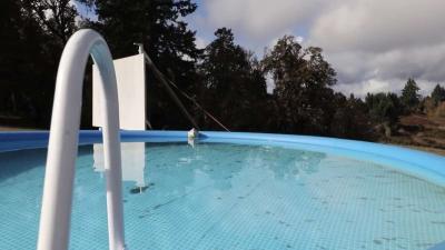 swimming pool - Thumbnail 3